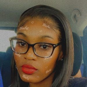 Meet your Posher, Triquavia